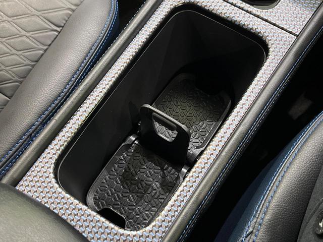 キックス オーテック 4WD 禁煙車 全周囲カメラ 純正9型ナビ プロパイロット デジタルルームミラー 衝突軽減 シートヒーター ステアリングヒーター ドラレコ Bluetooth ETC ハーフレザーシート(72枚目)