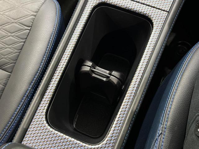 キックス オーテック 4WD 禁煙車 全周囲カメラ 純正9型ナビ プロパイロット デジタルルームミラー 衝突軽減 シートヒーター ステアリングヒーター ドラレコ Bluetooth ETC ハーフレザーシート(73枚目)