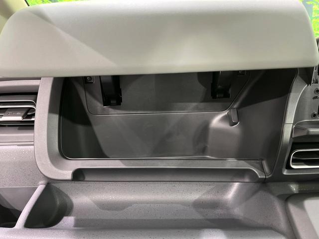 フリード ｅ：ＨＥＶクロスター　登録済未使用車　４ＷＤ　両側電動ドア　衝突軽減　アダプティブクルーズ　ブラインドスポットモニター　前席シートヒーター　クリアランスソナー　ＬＥＤヘッドライト　ＬＥＤフォグ　オートライト　オートエアコン（24枚目）