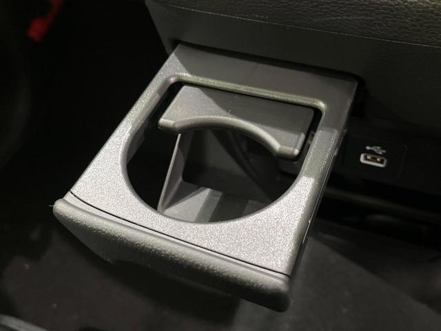 フリード ｅ：ＨＥＶクロスター　登録済未使用車　４ＷＤ　両側電動ドア　衝突軽減　アダプティブクルーズ　ブラインドスポットモニター　前席シートヒーター　クリアランスソナー　ＬＥＤヘッドライト　ＬＥＤフォグ　オートライト　オートエアコン（36枚目）