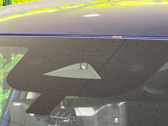 エクストレイル オーテック e-4ORCE 禁煙車 衝突軽減 プロパイロット 純正12.3型ナビ 全周囲カメラ ETC2.0 ドラレコ パワーバックドア 黒革シート 前席パワーシート 全席シートヒーター ルーフレール 純正20インチアルミ(5枚目)