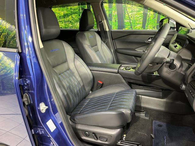 エクストレイル オーテック e-4ORCE 禁煙車 衝突軽減 プロパイロット 純正12.3型ナビ 全周囲カメラ ETC2.0 ドラレコ パワーバックドア 黒革シート 前席パワーシート 全席シートヒーター ルーフレール 純正20インチアルミ(9枚目)