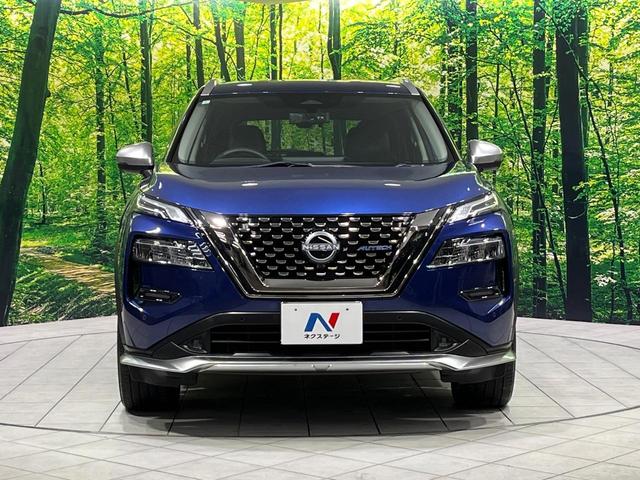 エクストレイル オーテック e-4ORCE 禁煙車 衝突軽減 プロパイロット 純正12.3型ナビ 全周囲カメラ ETC2.0 ドラレコ パワーバックドア 黒革シート 前席パワーシート 全席シートヒーター ルーフレール 純正20インチアルミ(15枚目)