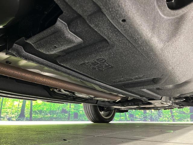 エクストレイル オーテック e-4ORCE 禁煙車 衝突軽減 プロパイロット 純正12.3型ナビ 全周囲カメラ ETC2.0 ドラレコ パワーバックドア 黒革シート 前席パワーシート 全席シートヒーター ルーフレール 純正20インチアルミ(23枚目)