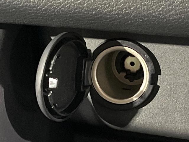 エクストレイル オーテック e-4ORCE 禁煙車 衝突軽減 プロパイロット 純正12.3型ナビ 全周囲カメラ ETC2.0 ドラレコ パワーバックドア 黒革シート 前席パワーシート 全席シートヒーター ルーフレール 純正20インチアルミ(73枚目)