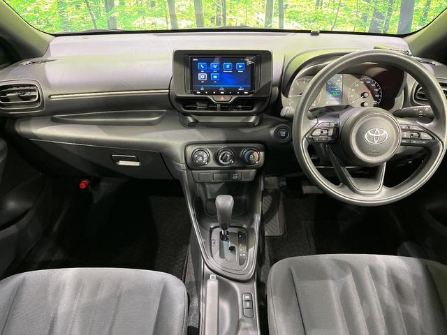 ヤリス X 4WD 禁煙車 衝突軽減 寒冷地仕様 ナビ バックカメラ ETC Bluetooth レーダークルーズ クリアランスソナー オートハイビーム オートライト アイドリングストップ スマートキー(2枚目)