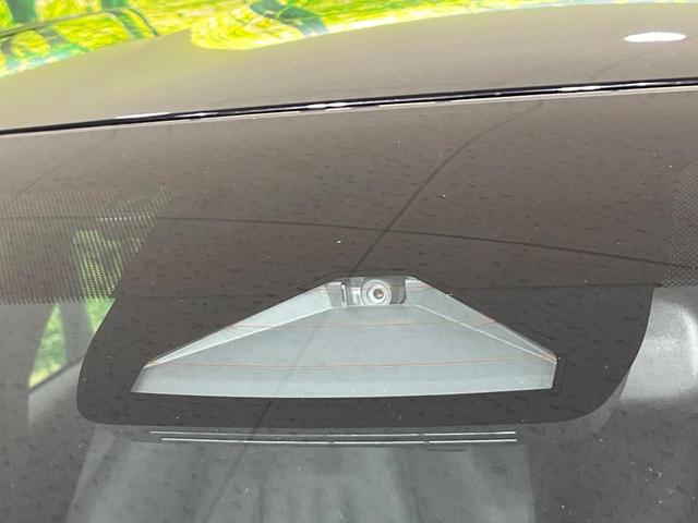 ヤリス X 4WD 禁煙車 衝突軽減 寒冷地仕様 ナビ バックカメラ ETC Bluetooth レーダークルーズ クリアランスソナー オートハイビーム オートライト アイドリングストップ スマートキー(6枚目)