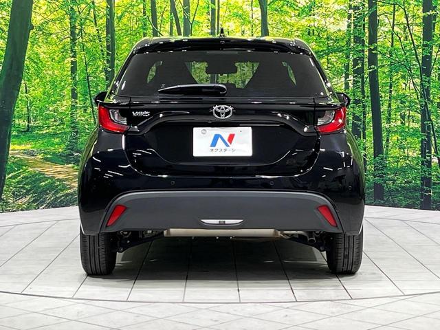 ヤリス X 4WD 禁煙車 衝突軽減 寒冷地仕様 ナビ バックカメラ ETC Bluetooth レーダークルーズ クリアランスソナー オートハイビーム オートライト アイドリングストップ スマートキー(16枚目)