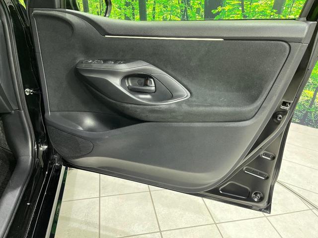 ヤリス X 4WD 禁煙車 衝突軽減 寒冷地仕様 ナビ バックカメラ ETC Bluetooth レーダークルーズ クリアランスソナー オートハイビーム オートライト アイドリングストップ スマートキー(38枚目)