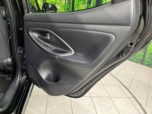 ヤリス X 4WD 禁煙車 衝突軽減 寒冷地仕様 ナビ バックカメラ ETC Bluetooth レーダークルーズ クリアランスソナー オートハイビーム オートライト アイドリングストップ スマートキー(42枚目)