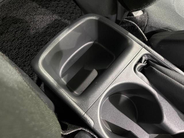 ヤリス X 4WD 禁煙車 衝突軽減 寒冷地仕様 ナビ バックカメラ ETC Bluetooth レーダークルーズ クリアランスソナー オートハイビーム オートライト アイドリングストップ スマートキー(65枚目)