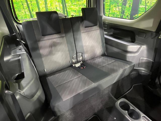 ジムニー ＸＣ　４ＷＤ　禁煙車　キーレス　ルーフレール　ＣＤオーディオ　ＡＢＳ　エアコン　電動格納ミラー　純正１６インチアルミホイール　衝突安全ボディ　盗難防止システム　パワーウィンドウ　プライバシーガラス（9枚目）