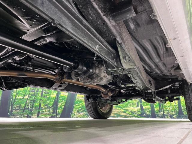 ジムニー ＸＣ　４ＷＤ　禁煙車　キーレス　ルーフレール　ＣＤオーディオ　ＡＢＳ　エアコン　電動格納ミラー　純正１６インチアルミホイール　衝突安全ボディ　盗難防止システム　パワーウィンドウ　プライバシーガラス（22枚目）