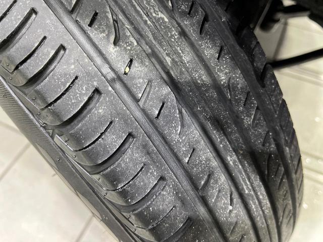 ジムニー ＸＣ　４ＷＤ　禁煙車　キーレス　ルーフレール　ＣＤオーディオ　ＡＢＳ　エアコン　電動格納ミラー　純正１６インチアルミホイール　衝突安全ボディ　盗難防止システム　パワーウィンドウ　プライバシーガラス（30枚目）