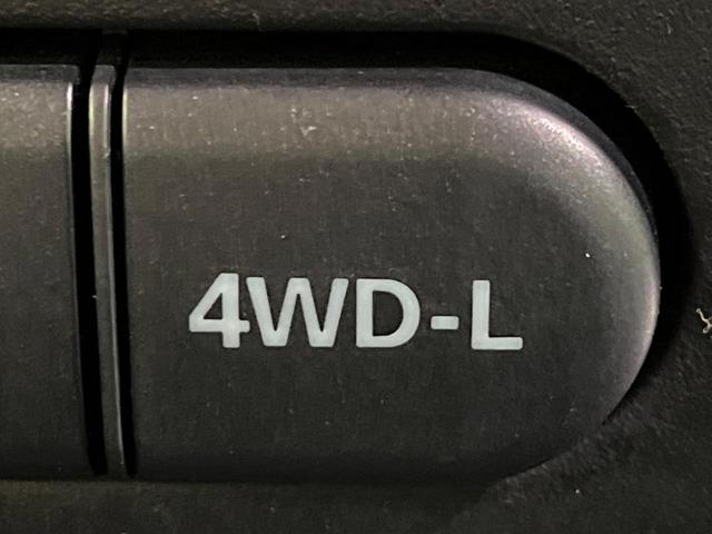 ジムニー ＸＣ　４ＷＤ　禁煙車　キーレス　ルーフレール　ＣＤオーディオ　ＡＢＳ　エアコン　電動格納ミラー　純正１６インチアルミホイール　衝突安全ボディ　盗難防止システム　パワーウィンドウ　プライバシーガラス（42枚目）