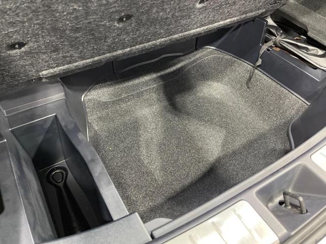 ハリアー プレミアム 4WD 禁煙車 純正9型ナビ バックカメラ ETC ドラレコ パワーシート パワーバックドア ウッドコンビステアリング LEDヘッド クルーズコントロール オートハイビーム 左右独立オートエアコン(35枚目)