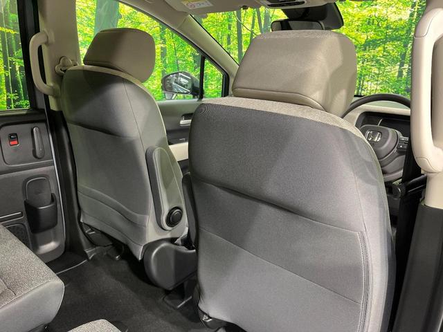 フリード エアー　登録済未使用車　４ＷＤ　純正８型ディスプレイオーディオ　バックカメラ　両側電動ドア　衝突軽減　アダプティブレーダークルーズ　Ｂｌｕｅｔｏｏｔｈ　ＬＥＤヘッドライト　オートライト（32枚目）