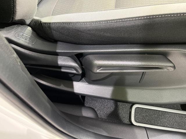 フィット ｅ：ＨＥＶクロスター　４ＷＤ　禁煙車　ナビ　バックカメラ　衝突軽減　アダプティブクルーズコントロール　寒冷地仕様　ドラレコ　ＥＴＣ　コーナーセンサー　オートマチックハイビーム　スマートキー　車線逸脱防止装置　横滑り防止装置（37枚目）