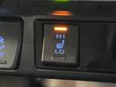 ハイブリッドＧ　４ＷＤ　禁煙車　衝突軽減　９型ナビ　全周囲カメラ　ブラインドスポットモニター　ＥＴＣ　ドラレコ　レーダークルーズ　シートヒーター　電動リアゲート　ステアリングヒーター　コーナーセンサー　フルセグ（71枚目）