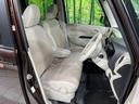 Ｘ　Ｖセレクション＋セーフティＩＩ　４ＷＤ　禁煙車　衝突軽減　ナビ　全周囲カメラ　シートヒーター　電動ドア　　オートエアコン　ヒーテッドドアミラー　スマートキー　アイドリングストップ　バニティミラー（9枚目）