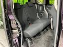 後部座席も気になるようなキズ・汚れやへたり等、大きなダメージはなく、良好な状態です。