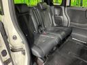 後部座席も気になるようなキズ・汚れやへたり等、大きなダメージはなく、良好な状態です。