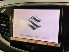 【純正８型ナビ】人気の８インチナビを装備しております。ナビの使いやすさはもちろん、オーディオ機能も充実！キャンプや旅行はもちろん、通勤や買い物など普段のドライブも楽しくなる 3