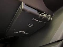 【ＥＴＣ】高速道路の料金所をストレスなく通過！話題のスポットやサービスエリアに多い「スマートIntercooler」利用時は必須のアイテムです。当店でセットアップを実施、ご納車当日からすぐにご利用いただけます！ 6