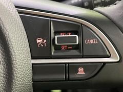 �ڥ����ץƥ��֥��롼������ȥ�����۹�®ƻϩ�Ǥ�Ĺ��Υ���Ԥ��ڤˡ�����ư��®�٤��ݤĥ��롼������ȥ����뤬�����ͷڸ������ƥ��Ϣ�Ȥ��������μ�ξ���Τ��Ƽִ֤��ݤĤ褦��®��Ĵ�ᤷ�Ƥ���ޤ����� 5