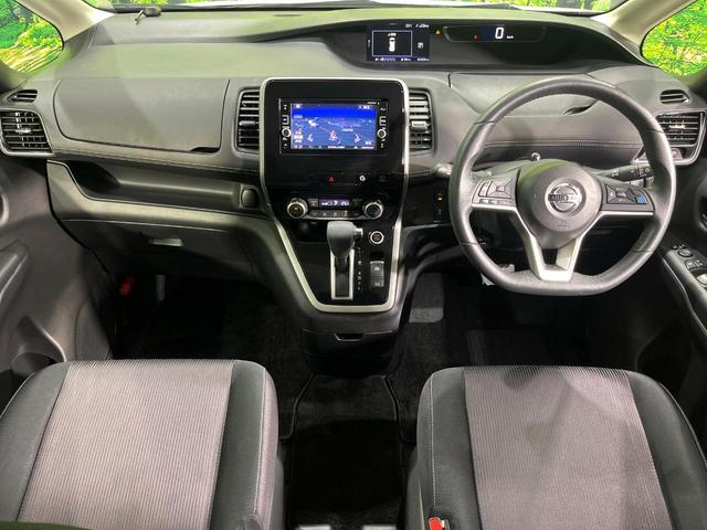 セレナ ハイウェイスター　４ＷＤ　電動スライドドア　純正ＳＤナビ　後席モニター　全周囲カメラ　エマージェンシーブレーキ　プロパイロット　禁煙車　コーナーセンサー　スマートキー　ＬＥＤヘッド　ビルトインＥＴＣ　車線逸脱警報（2枚目）