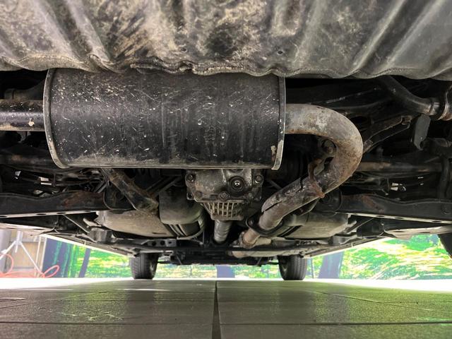 セレナ ハイウェイスター　４ＷＤ　電動スライドドア　純正ＳＤナビ　後席モニター　全周囲カメラ　エマージェンシーブレーキ　プロパイロット　禁煙車　コーナーセンサー　スマートキー　ＬＥＤヘッド　ビルトインＥＴＣ　車線逸脱警報（20枚目）