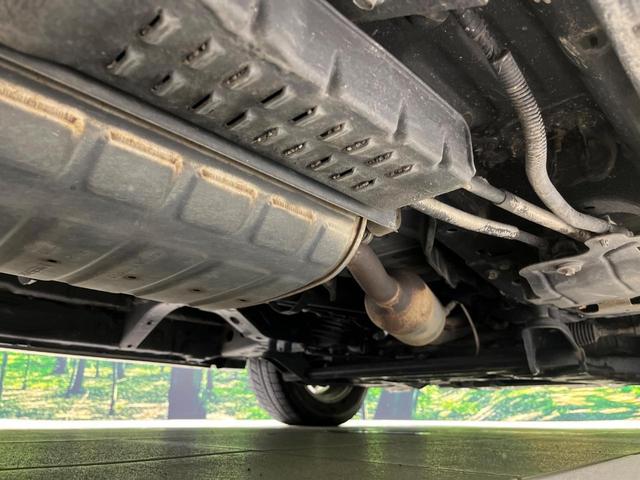 セレナ ハイウェイスター　４ＷＤ　電動スライドドア　純正ＳＤナビ　後席モニター　全周囲カメラ　エマージェンシーブレーキ　プロパイロット　禁煙車　コーナーセンサー　スマートキー　ＬＥＤヘッド　ビルトインＥＴＣ　車線逸脱警報（24枚目）