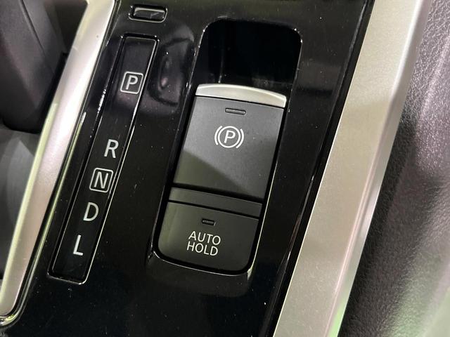 セレナ ハイウェイスター　４ＷＤ　電動スライドドア　純正ＳＤナビ　後席モニター　全周囲カメラ　エマージェンシーブレーキ　プロパイロット　禁煙車　コーナーセンサー　スマートキー　ＬＥＤヘッド　ビルトインＥＴＣ　車線逸脱警報（37枚目）