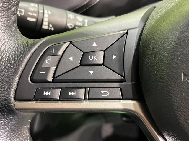 セレナ ハイウェイスター　４ＷＤ　電動スライドドア　純正ＳＤナビ　後席モニター　全周囲カメラ　エマージェンシーブレーキ　プロパイロット　禁煙車　コーナーセンサー　スマートキー　ＬＥＤヘッド　ビルトインＥＴＣ　車線逸脱警報（40枚目）