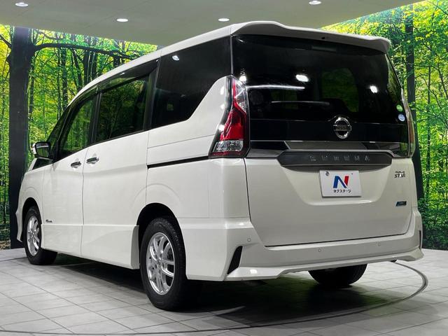 セレナ ハイウェイスター　４ＷＤ　電動スライドドア　純正ＳＤナビ　後席モニター　全周囲カメラ　エマージェンシーブレーキ　プロパイロット　禁煙車　コーナーセンサー　スマートキー　ＬＥＤヘッド　ビルトインＥＴＣ　車線逸脱警報（50枚目）