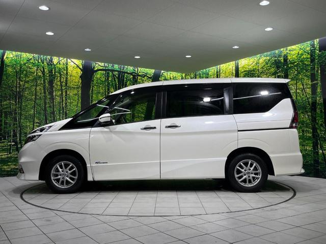 セレナ ハイウェイスター　４ＷＤ　電動スライドドア　純正ＳＤナビ　後席モニター　全周囲カメラ　エマージェンシーブレーキ　プロパイロット　禁煙車　コーナーセンサー　スマートキー　ＬＥＤヘッド　ビルトインＥＴＣ　車線逸脱警報（51枚目）