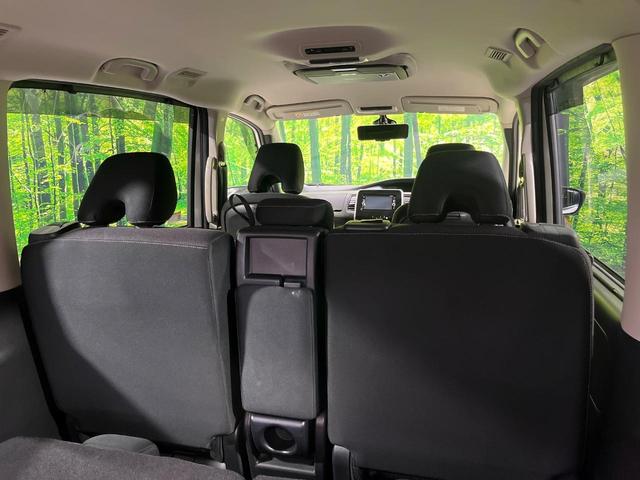 セレナ ハイウェイスター　４ＷＤ　電動スライドドア　純正ＳＤナビ　後席モニター　全周囲カメラ　エマージェンシーブレーキ　プロパイロット　禁煙車　コーナーセンサー　スマートキー　ＬＥＤヘッド　ビルトインＥＴＣ　車線逸脱警報（57枚目）