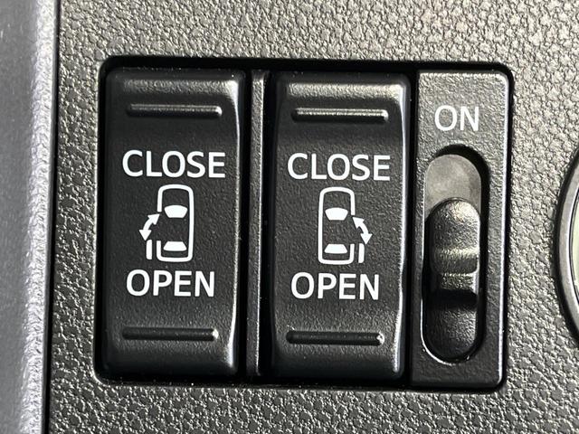 タント カスタムＸ　トップエディションＶＳ　ＳＡＩＩＩ　４ＷＤ　両側電動スライド　純正ＳＤナビ　全周囲カメラ　スマートアシストＩＩＩ　禁煙車　シートヒーター　ドラレコ　コーナーセンサー　スマートキー　ＬＥＤヘッド　ＥＴＣ　オートハイビーム　オートライト（3枚目）
