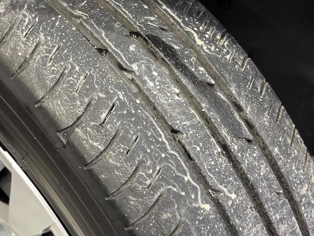 ヤリス ハイブリッドＺ　４ＷＤ　純正８型ディスプレイオーディオ　全周囲カメラ　寒冷地仕様　セーフティセンス　レーダークルーズ　禁煙車　シートヒーター　ドラレコ　コーナーセンサー　スマートキー　ＬＥＤヘッド　ＥＴＣ２．０（58枚目）
