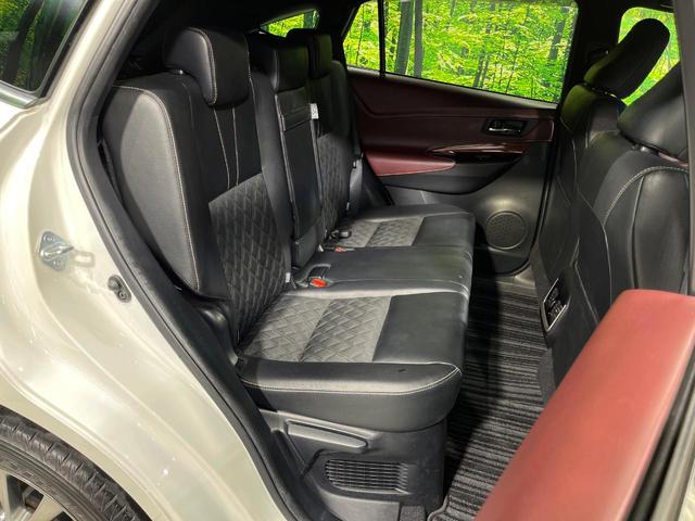 ハリアーハイブリッド プレミアム　アドバンスドパッケージ　４ＷＤ　純正８型ＳＤナビ　全周囲カメラ　ＪＢＬサウンド　プリクラッシュセーフティ　レーダークルーズ　禁煙車　パワーバックドア　ハーフレザーシート　パワーシート　ドラレコ　クリアランスソナー　ＥＴＣ（9枚目）