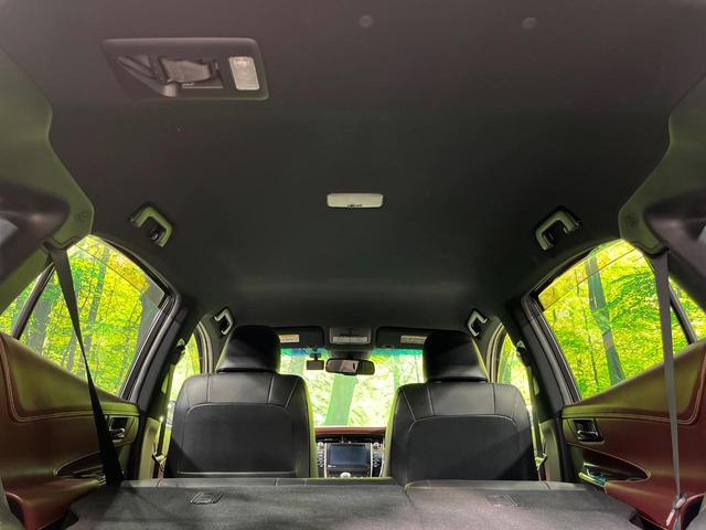 ハリアーハイブリッド プレミアム　アドバンスドパッケージ　４ＷＤ　純正８型ＳＤナビ　全周囲カメラ　ＪＢＬサウンド　プリクラッシュセーフティ　レーダークルーズ　禁煙車　パワーバックドア　ハーフレザーシート　パワーシート　ドラレコ　クリアランスソナー　ＥＴＣ（29枚目）