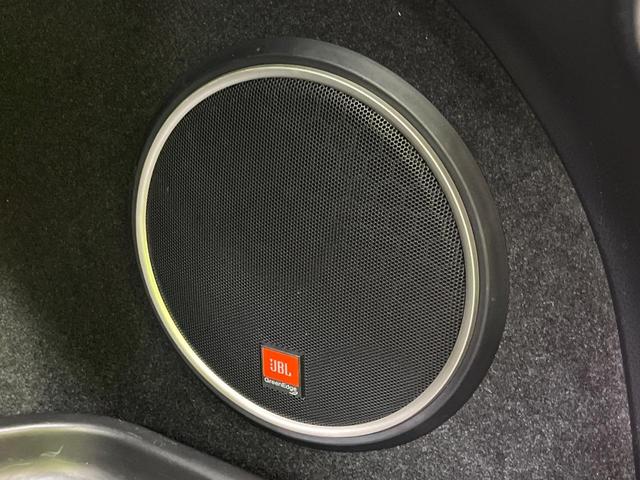 ハリアーハイブリッド プレミアム　アドバンスドパッケージ　４ＷＤ　純正８型ＳＤナビ　全周囲カメラ　ＪＢＬサウンド　プリクラッシュセーフティ　レーダークルーズ　禁煙車　パワーバックドア　ハーフレザーシート　パワーシート　ドラレコ　クリアランスソナー　ＥＴＣ（62枚目）