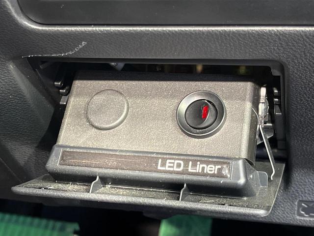 ＸＶ ２．０ｉ－Ｌ　アイサイト　４ＷＤ　純正メモリーナビ　バックカメラ　アイサイトＶｅｒ３　レーダークルーズ　禁煙車　スマートキー　ＬＥＤヘッド　ＥＴＣ　車線逸脱警報　誤発進抑制機能　オートライト　オートエアコン　純正１７インチＡＷ（31枚目）