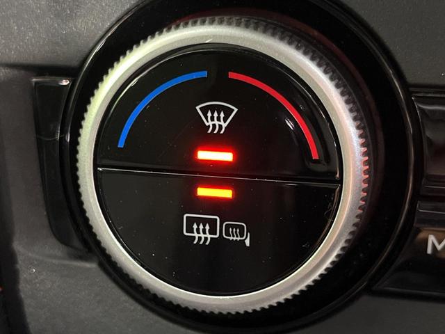 ＸＶ ２．０ｉ－Ｌ　アイサイト　４ＷＤ　純正メモリーナビ　バックカメラ　アイサイトＶｅｒ３　レーダークルーズ　禁煙車　スマートキー　ＬＥＤヘッド　ＥＴＣ　車線逸脱警報　誤発進抑制機能　オートライト　オートエアコン　純正１７インチＡＷ（35枚目）