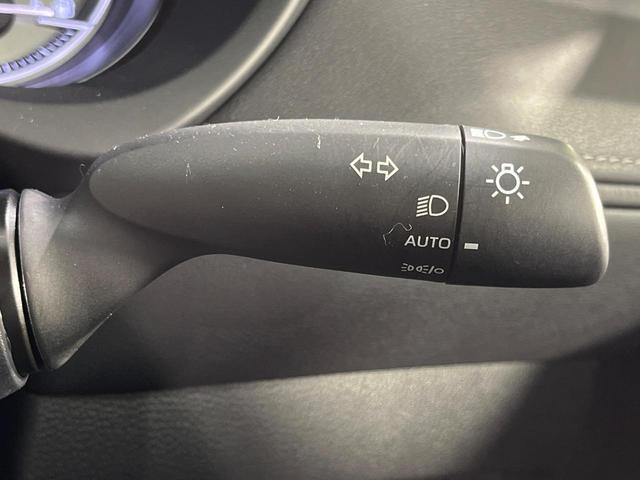 ハリアー Ｓ　４ＷＤ　バックカメラ　セーフティセンス　レーダークルーズ　禁煙車　コーナーセンサー　スマートキー　ＬＥＤヘッド　８型ディスプレイオーディオ　ＥＴＣ２．０　オートハイビーム　車線逸脱警報　オートライト（36枚目）