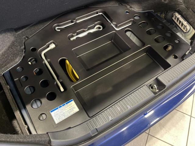 マークX 250G Fourブラックレザーリミテッド 4WD 純正HDDナビ サイド・バックカメラ 寒冷地仕様 禁煙車 本革シート 前席シートヒーター パワーシート 前後ドラレコ クリアランスソナー スマートキー HIDヘッド ETC オートライト(30枚目)