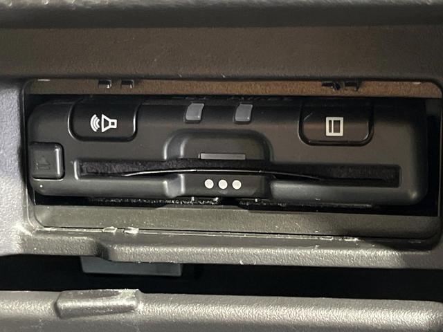 セレナ ＸＶ　４ＷＤ　両側電動スライドドア　ＳＤナビ　バックカメラ　インテリジェントエマージェンシーブレーキ　禁煙車　ドラレコ　コーナーセンサー　スマートキー　ＥＴＣ　クルーズコントロール　車線逸脱警報（33枚目）