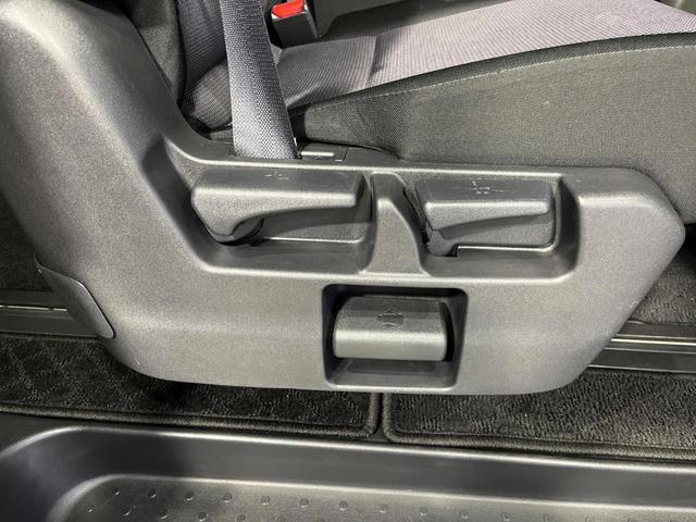 セレナ ＸＶ　４ＷＤ　両側電動スライドドア　ＳＤナビ　バックカメラ　インテリジェントエマージェンシーブレーキ　禁煙車　ドラレコ　コーナーセンサー　スマートキー　ＥＴＣ　クルーズコントロール　車線逸脱警報（51枚目）