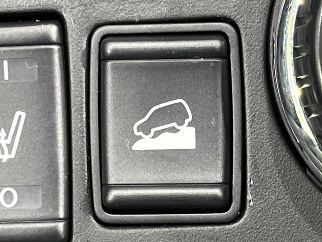 エクストレイル ２０Ｘ　エマージェンシーブレーキパッケージ　４ＷＤ　純正メモリーナビ　バックカメラ　エマージェンシーブレーキ　禁煙車　防水シート　前席シートヒーター　スマートキー　ＬＥＤヘッド　ＥＴＣ　車線逸脱警報　オートライト　オートエアコン　１７インチＡＷ（26枚目）