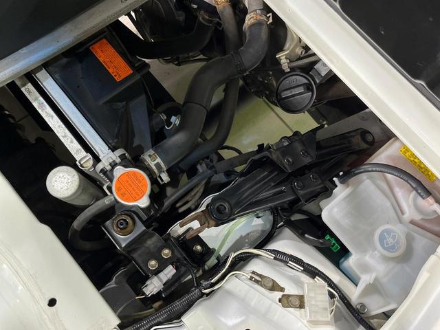 ハイゼットトラック ジャンボＳＡＩＩＩｔ　パートタイム４ＷＤ　スマートアシスト３　禁煙車　エアコン　車線逸脱警報（14枚目）
